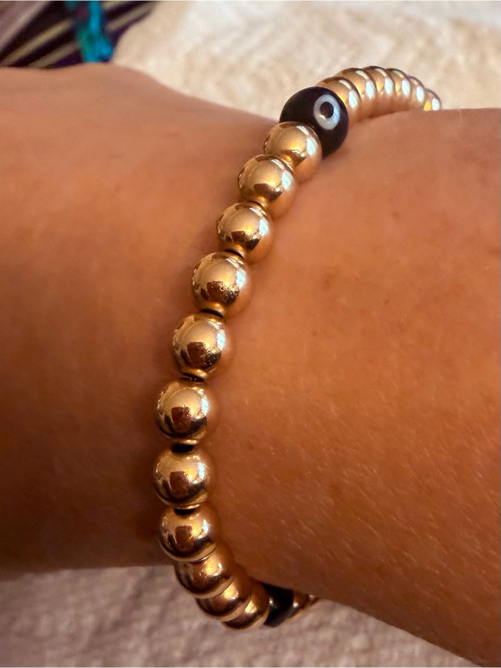 14 kt filled  Gold Beaded Bracelet with Black Eye beads 7 inch -like new!